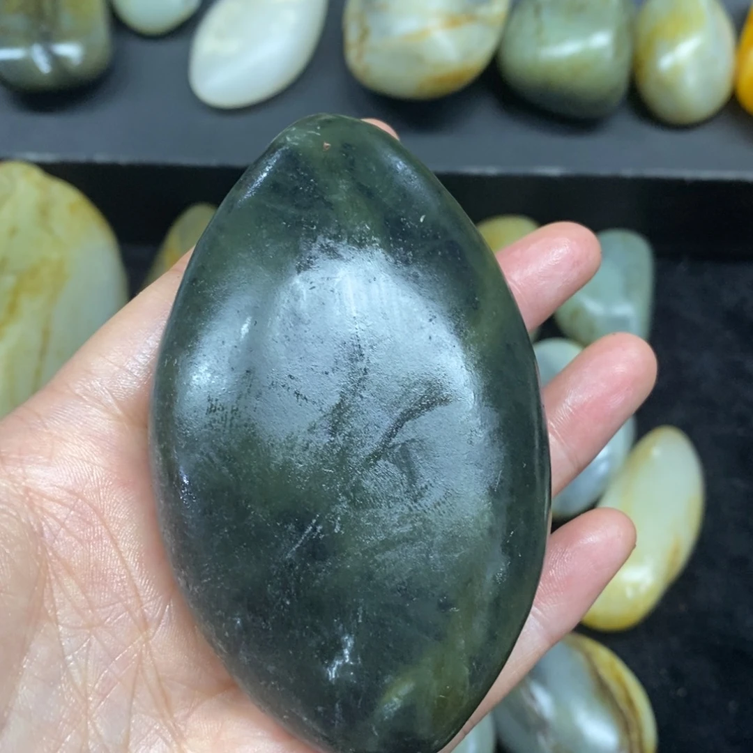 未镶嵌和田玉挂件