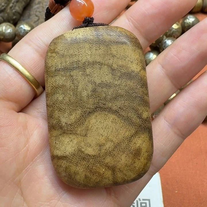 大叶紫檀（黑酸枝木类）