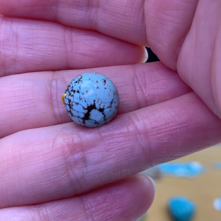 ****绿松石未镶嵌原矿