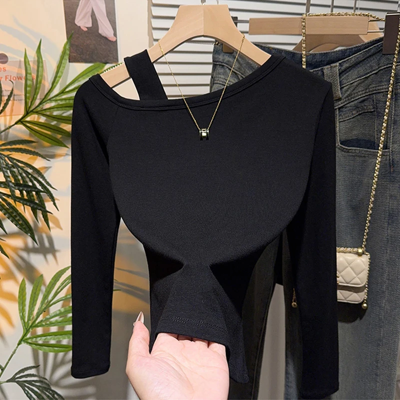 秋季一字肩露肩修身长袖t恤女打底衫早秋设计感小众气质斜肩上衣