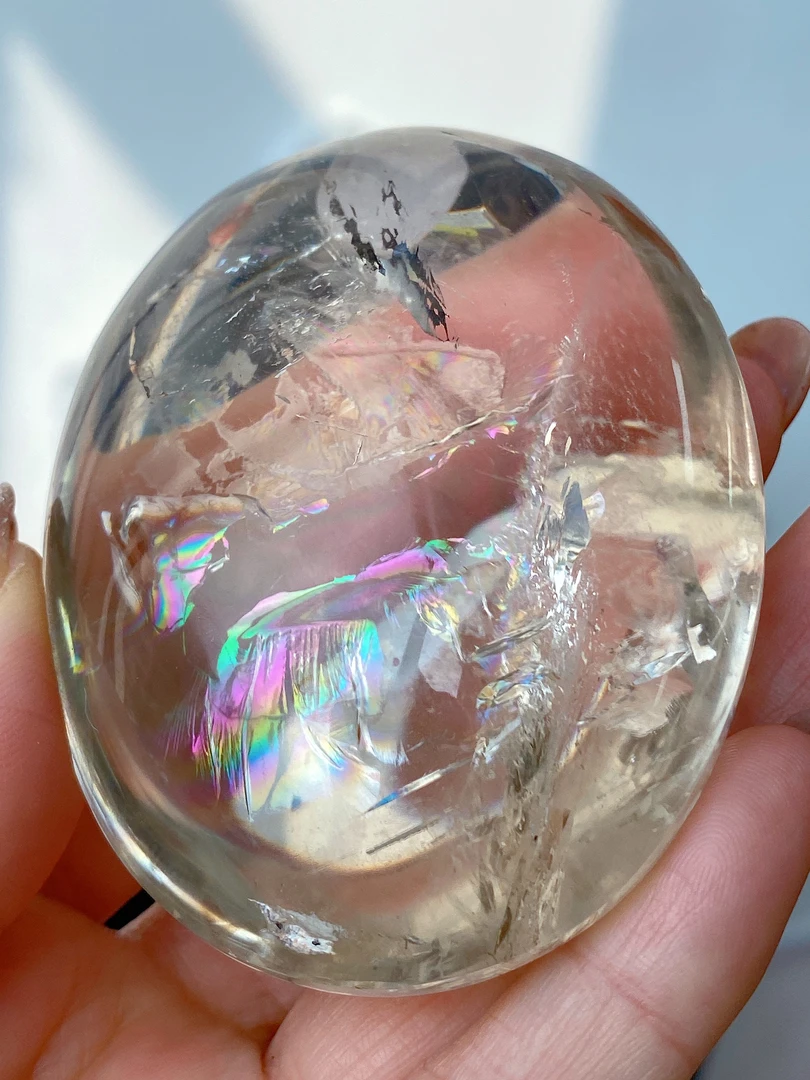 高品质天然茶水晶彩虹肥皂手握摆件  彩虹水晶手把件摆件 晶体透