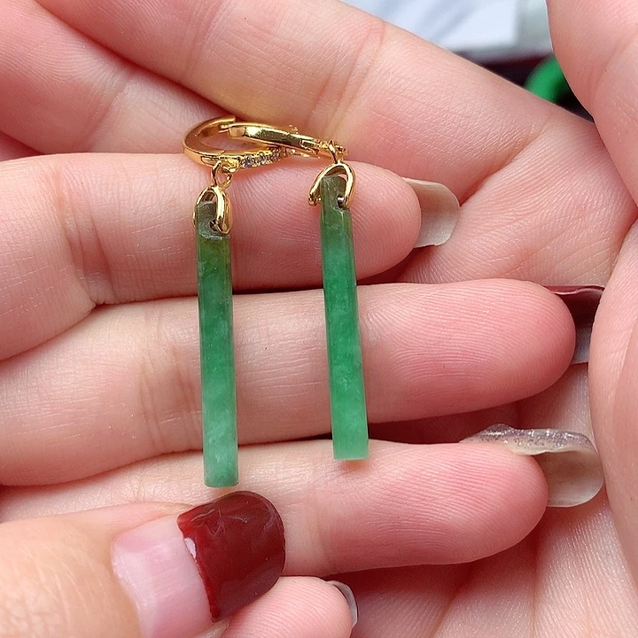 翡翠颈饰银S925镶嵌翡翠