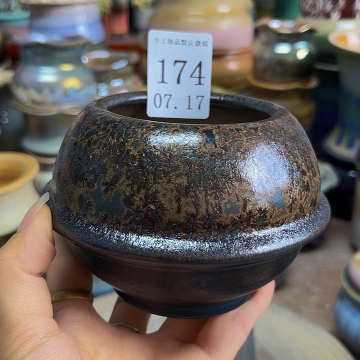 景德镇陶瓷手工制作