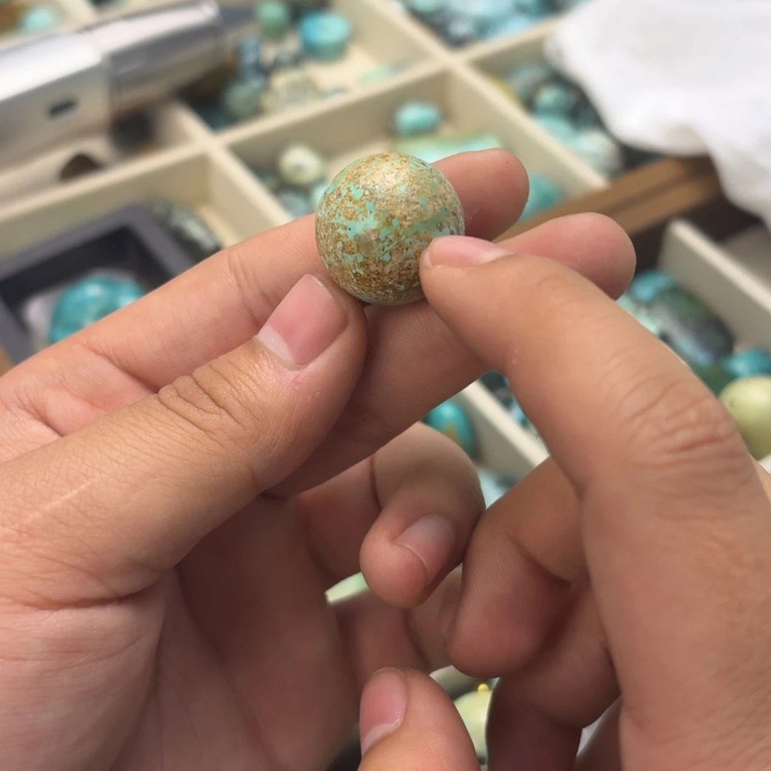 南红玛瑙未镶嵌绿松石