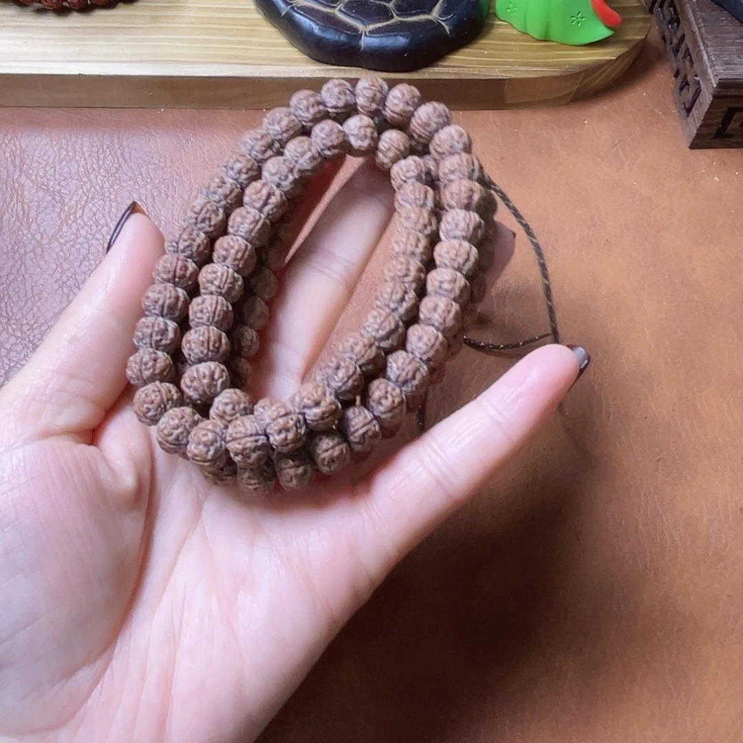 B***F吊坠文玩核桃老树王1081111111