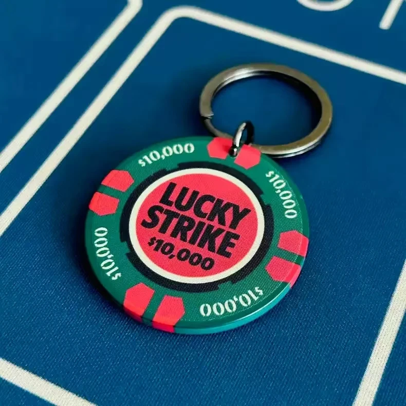 LuckyStrike好彩陶瓷筹码钥匙扣美式复古包包牛仔裤子挂件饰吊坠