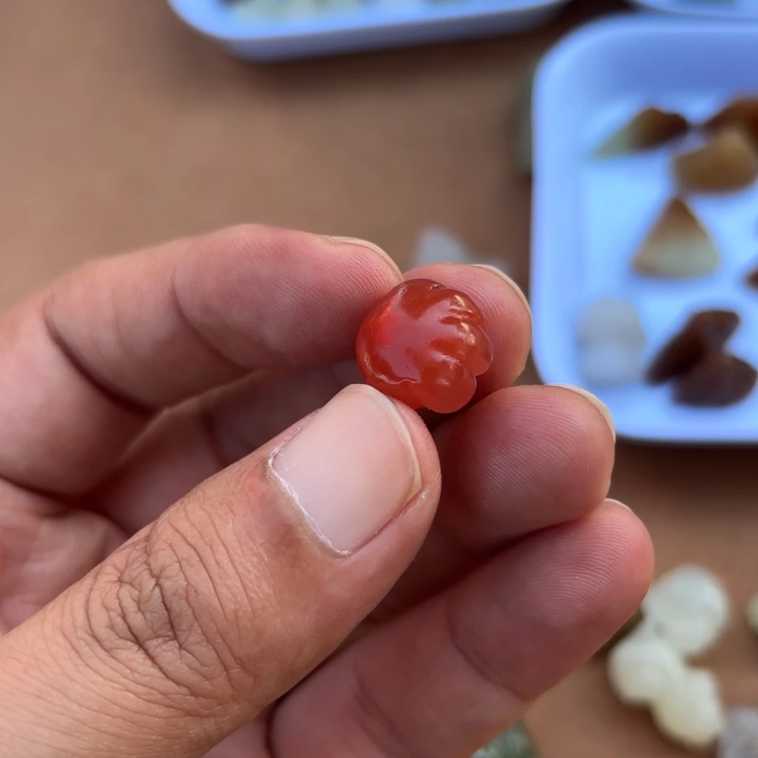 未镶嵌猫爪南红玛瑙卡12.8