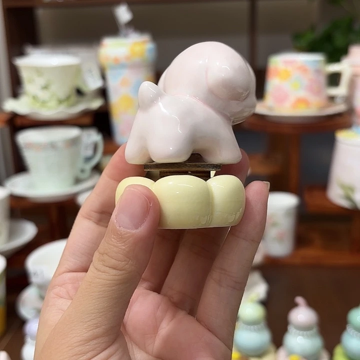 手绘高温釉下彩创意陶瓷