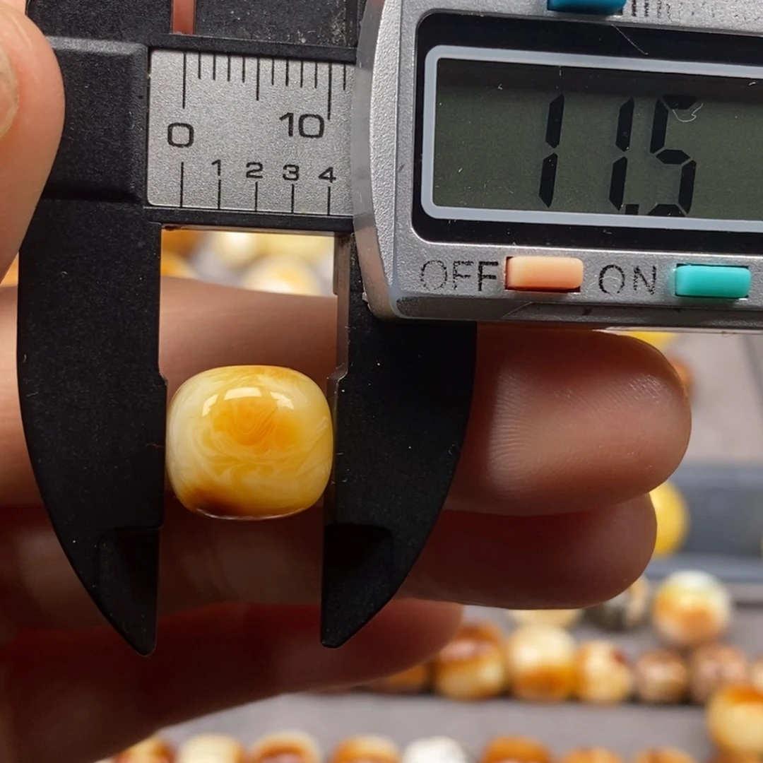 未镶嵌琥珀戒指老型