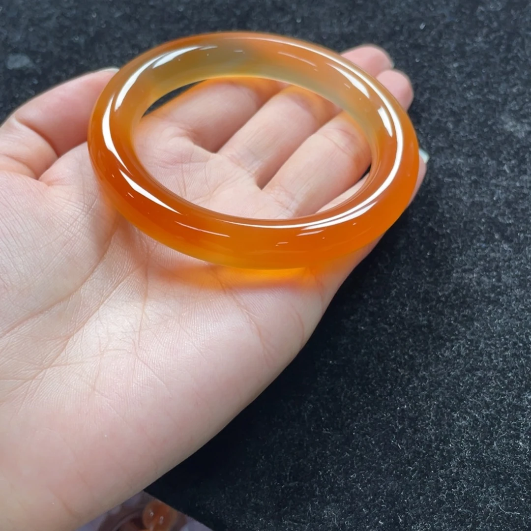 玛瑙/玉髓未镶嵌手镯