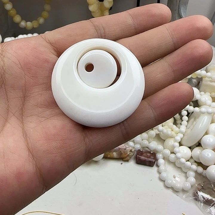 大果紫檀（缅甸花梨）母子扣瑕疵