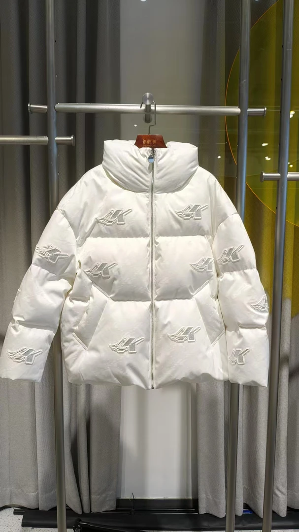 824Y051短款休闲常规袖印花韩系白鸭绒