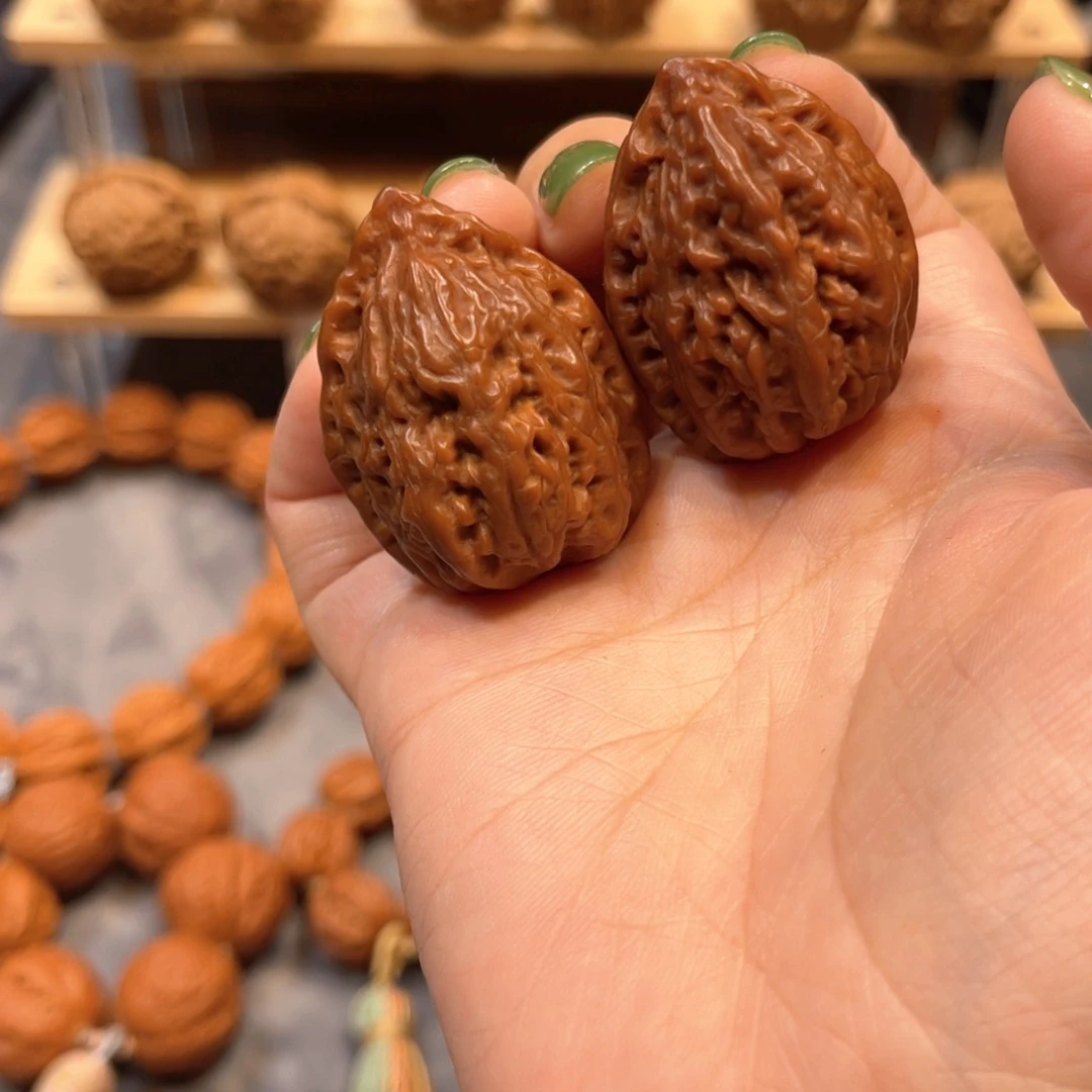 桃核把件宝塔手捻