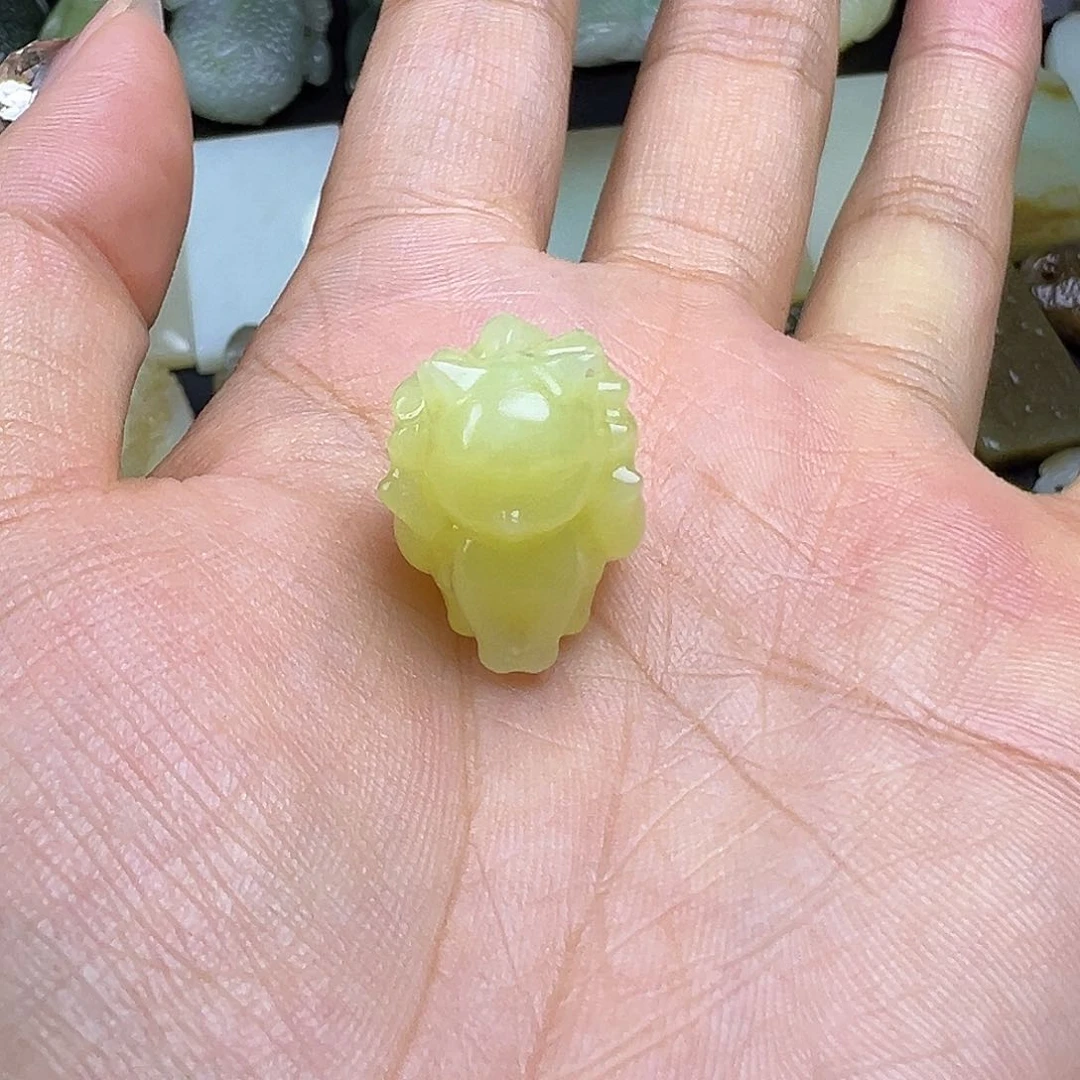 a***o和田玉未镶嵌吊坠(赠链)
