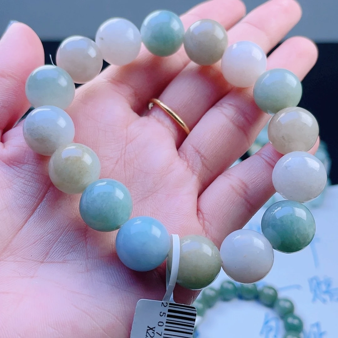 定制翡翠未镶嵌珠串