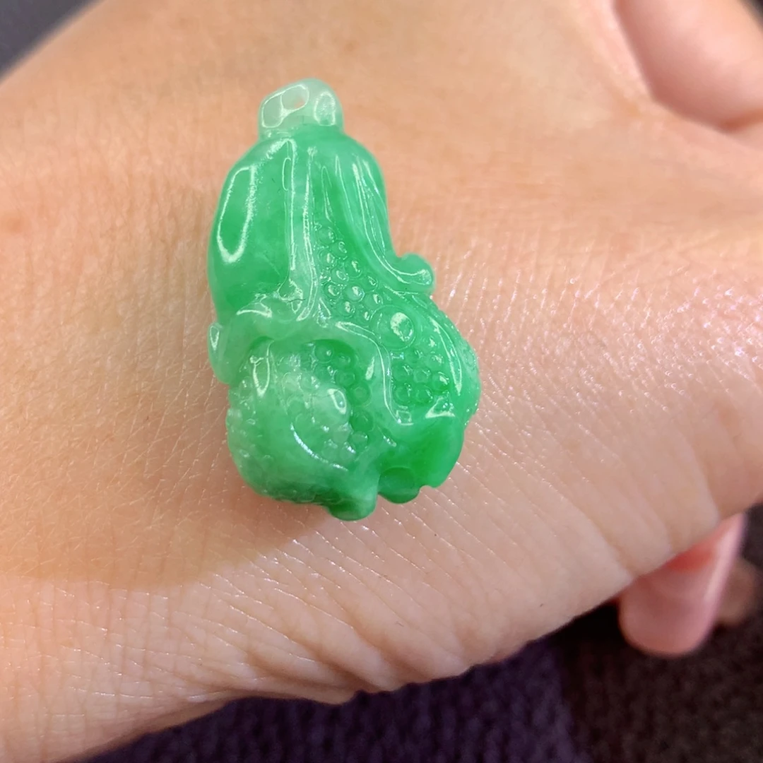 定制翡翠未镶嵌翡翠