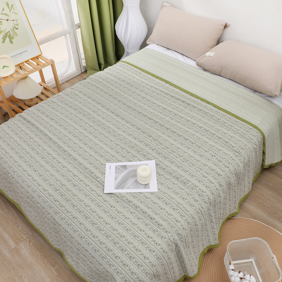 【花田喜事】纯棉高端床盖（200*230cm）