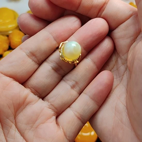 银S925镀金镶嵌蜜蜡戒指