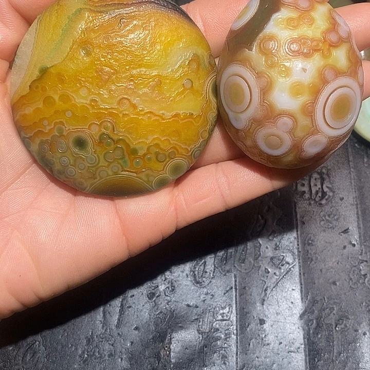 易***缘玛瑙/玉髓合金颈饰