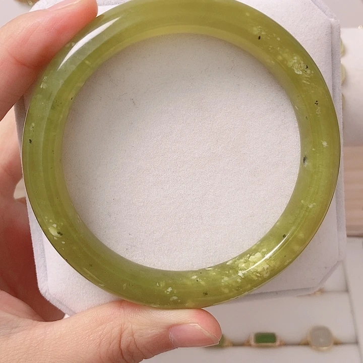 未镶嵌蛇纹石玉手镯圈口63