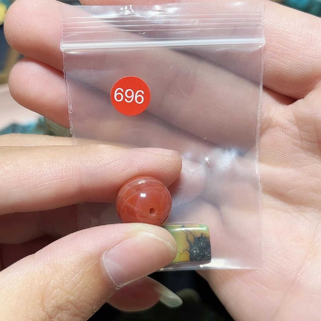 D***o未镶嵌圆珠桶珠老型手串！！玛瑙/玉髓