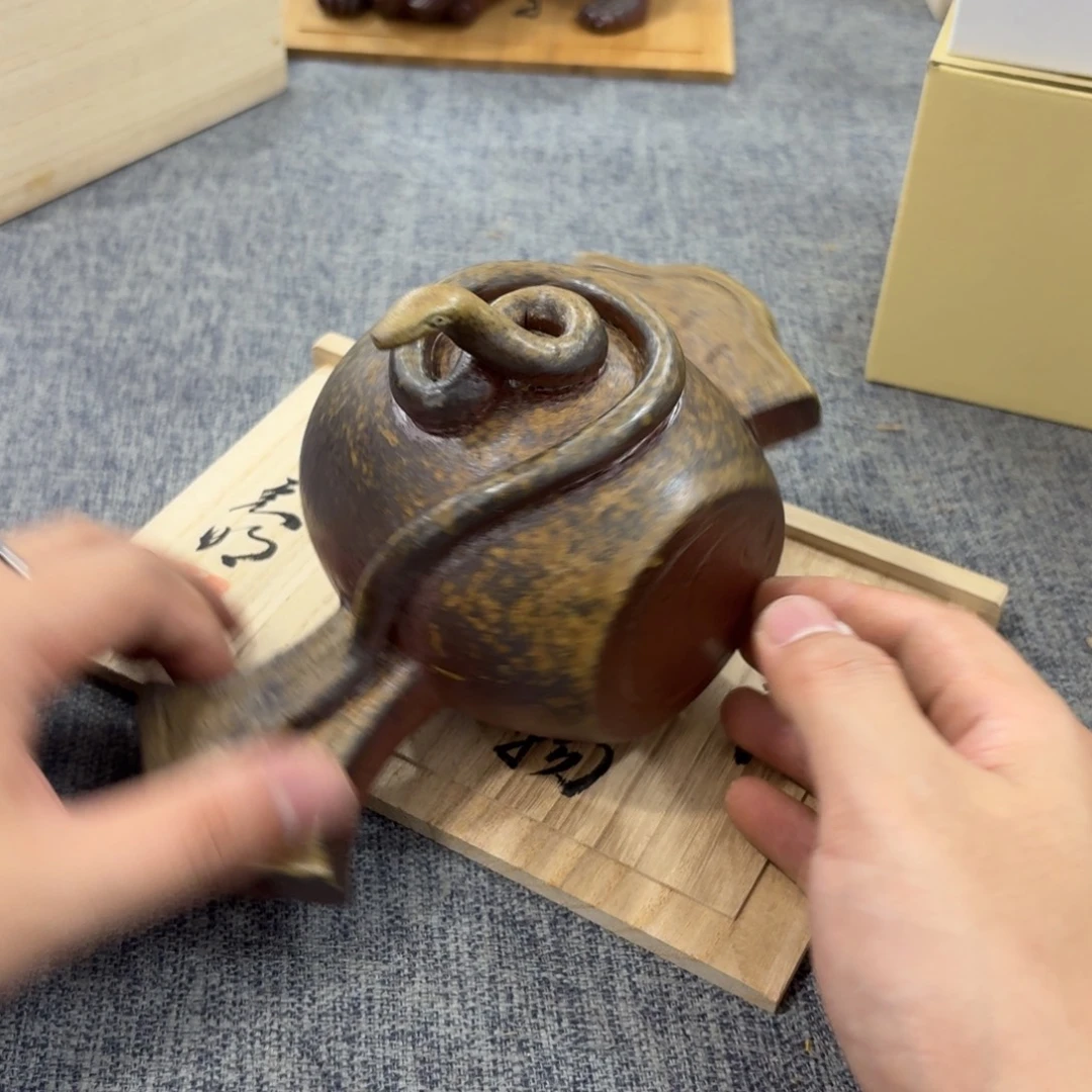 非常美丽漂亮的茶道具