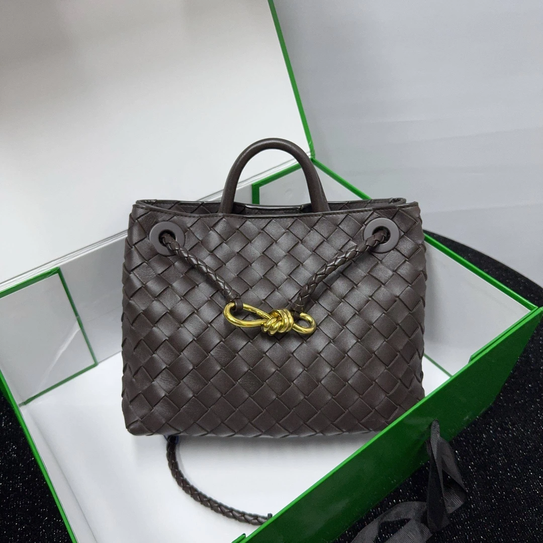 胖虎熙少/葆蝶家/99新/公价0/箱包/两用包/31T2412220021