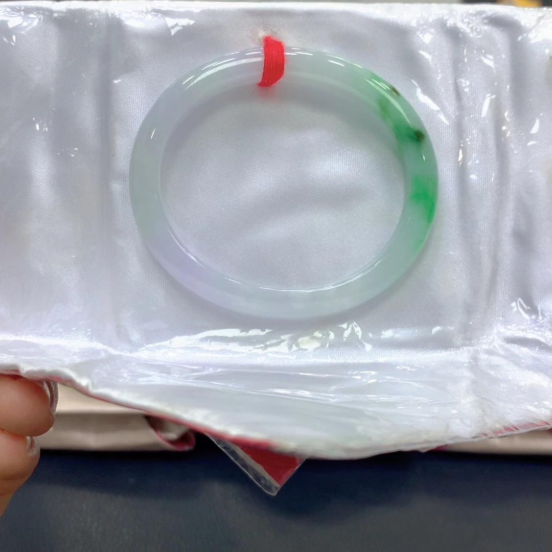 翡翠未镶嵌手镯翡翠8