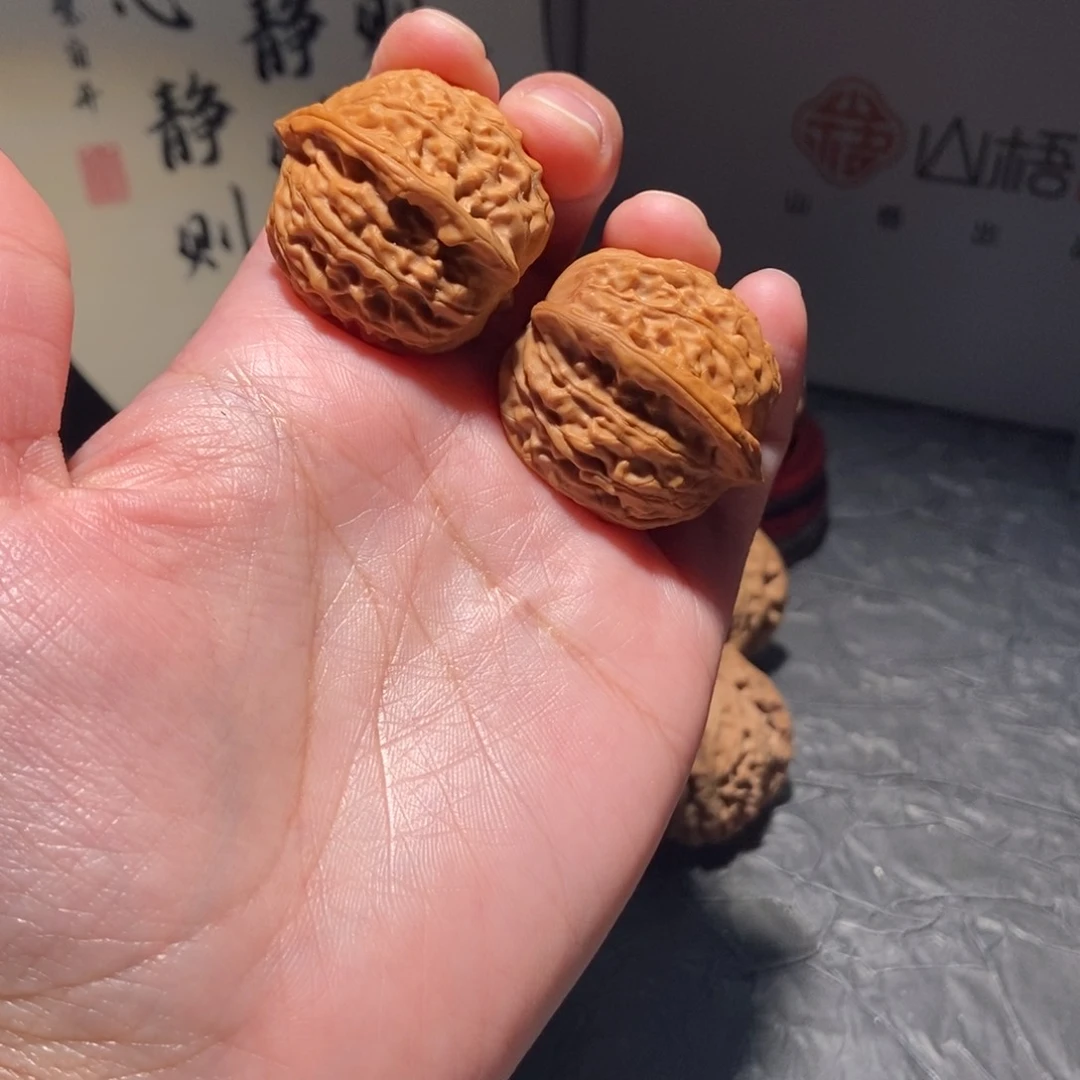 核桃把件全品30佛塔