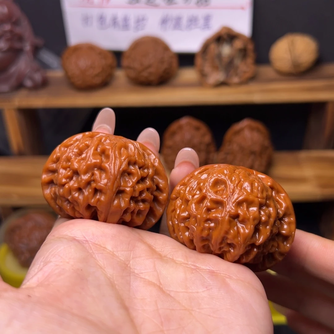 老***亮桃核把件宫灯福利