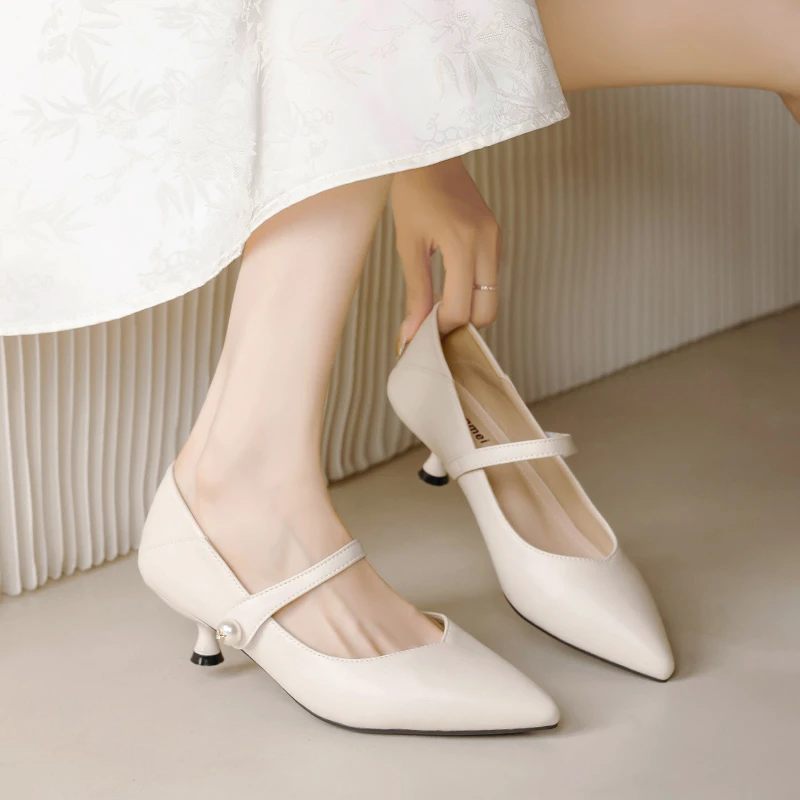 低跟软皮法式小香风女尖头细低跟不累脚职业单鞋气质百搭女爆款