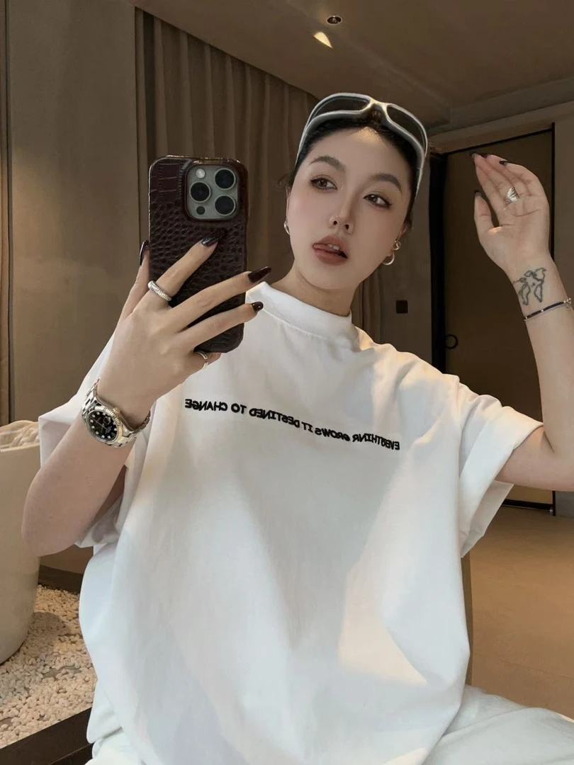 胸前立体刺绣字母短袖T恤潮