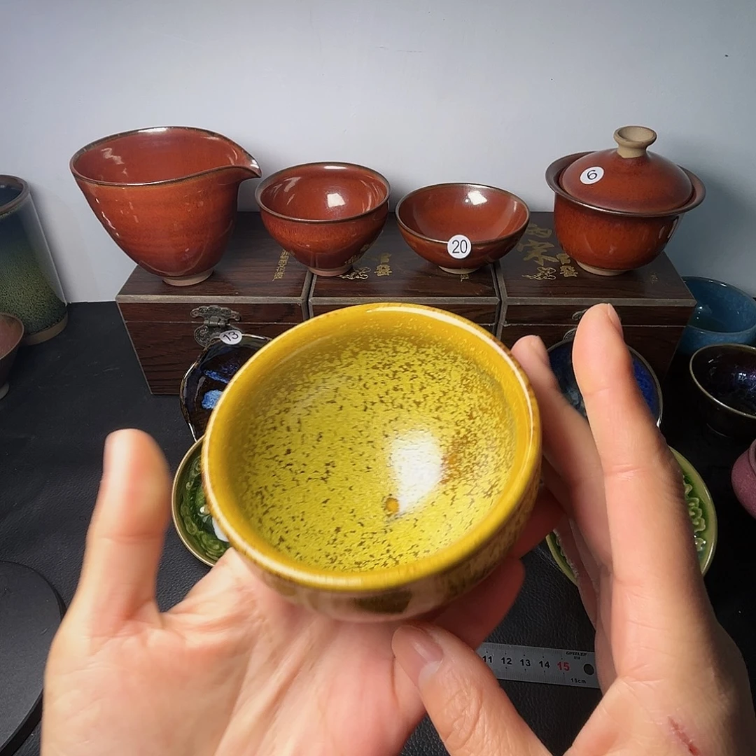 茶盏我在开会不去公司上班