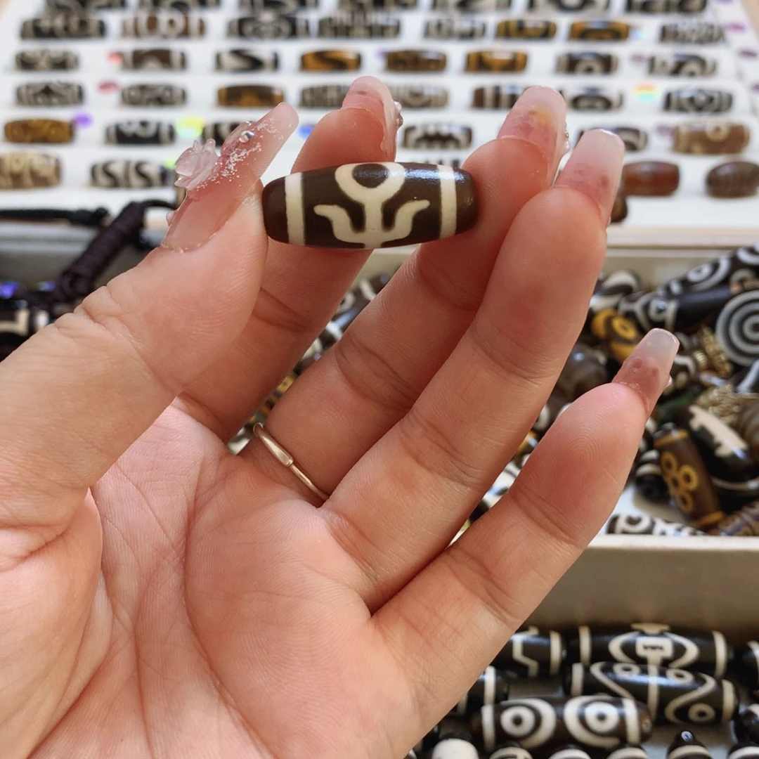 未镶嵌颈饰玛瑙/玉髓