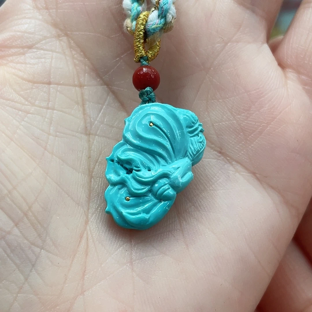 绿松石颈饰未镶嵌