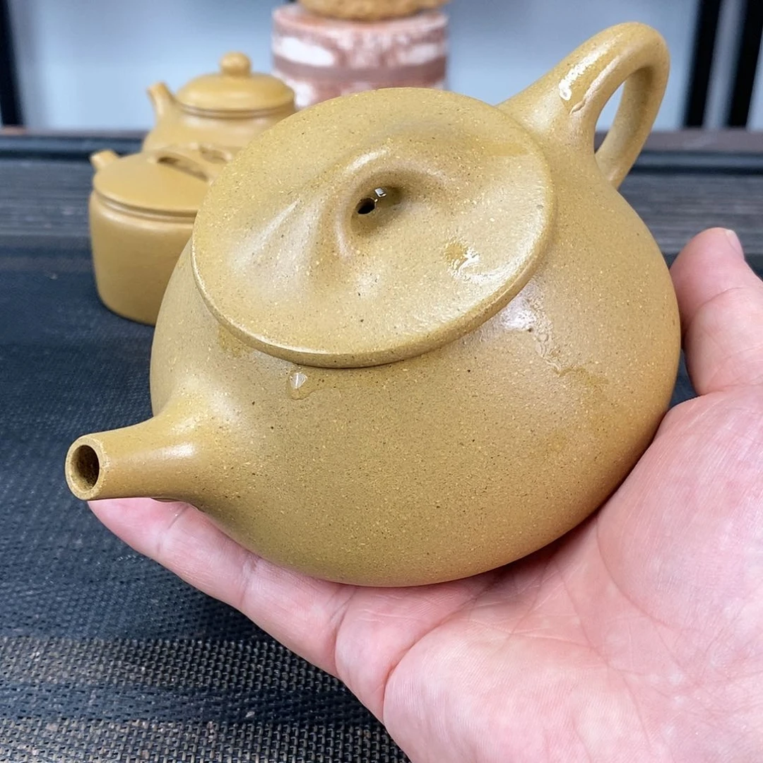 茶壶紫砂黄金段石瓢容量330毫升