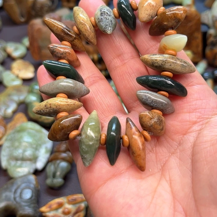 岫岩河磨玉（透闪石质玉）把件未镶嵌