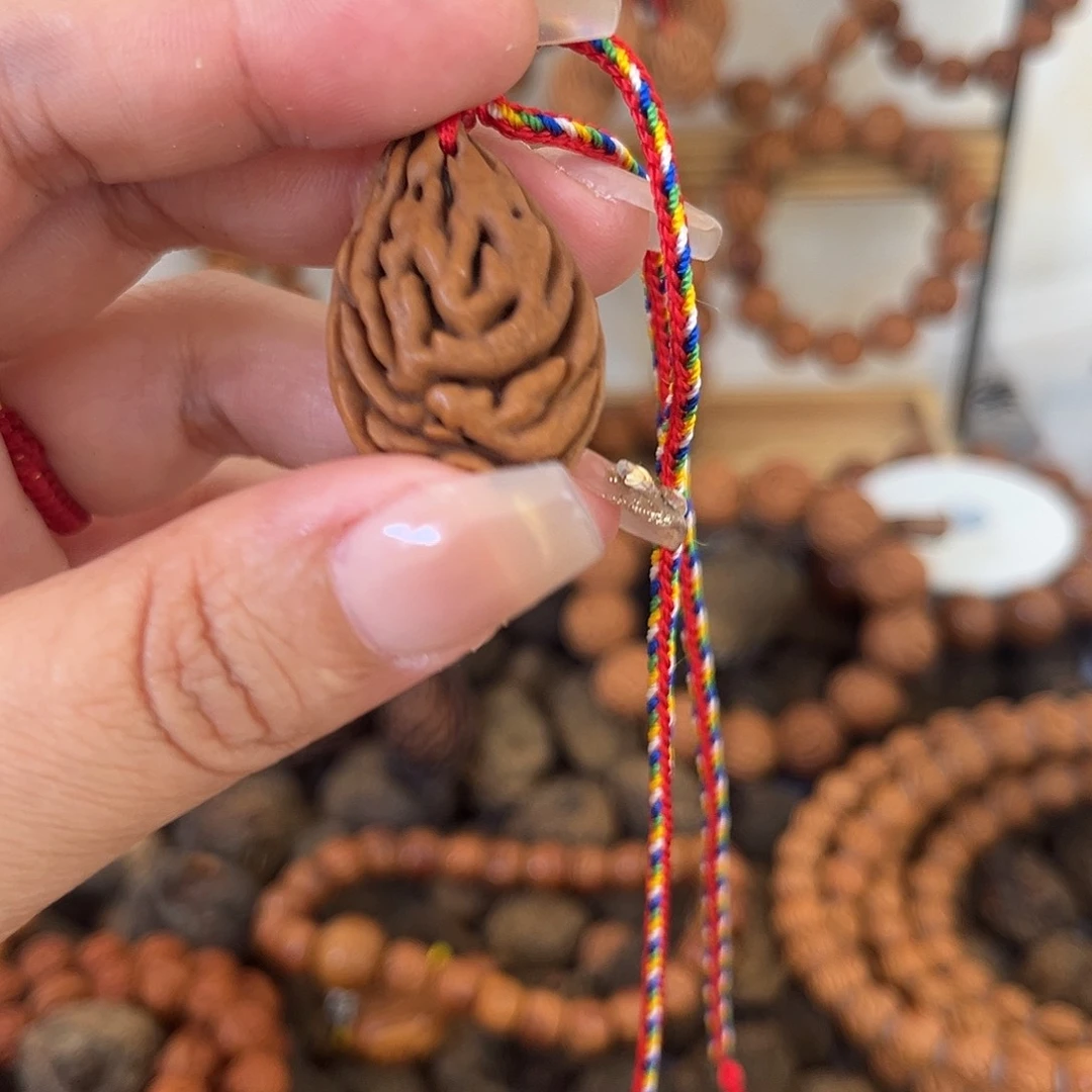 瞎***风桃枭235679976554