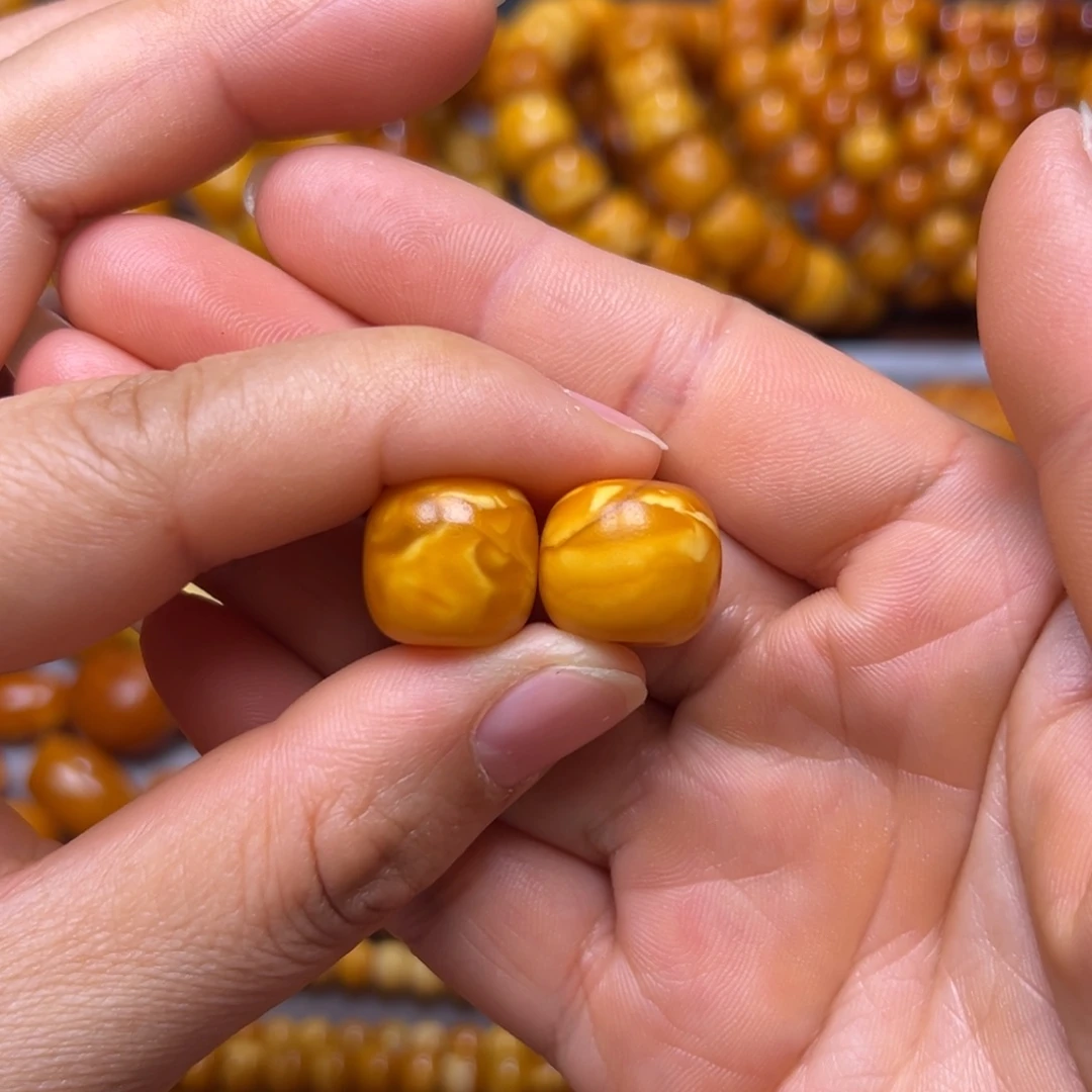 琥珀未镶嵌吊坠(不含链)