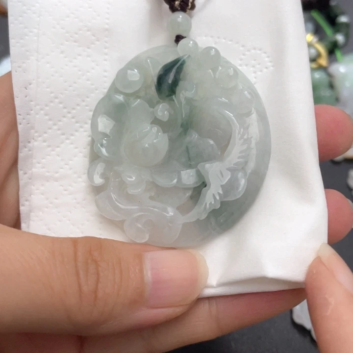【闪购商品】翡翠颈饰未镶嵌天然翡翠