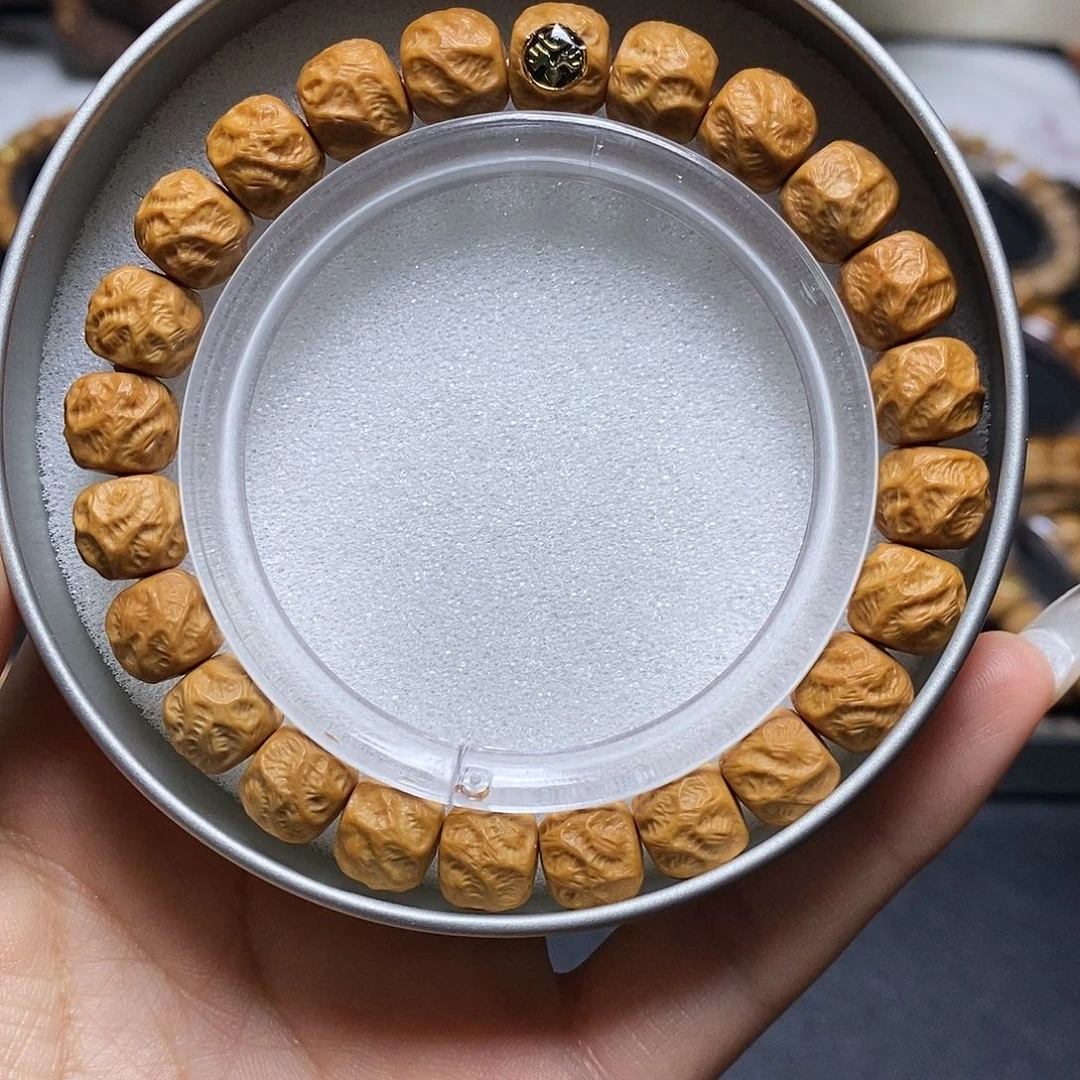 猴头核桃手串金标观山无相尺寸10左右全品单号305号