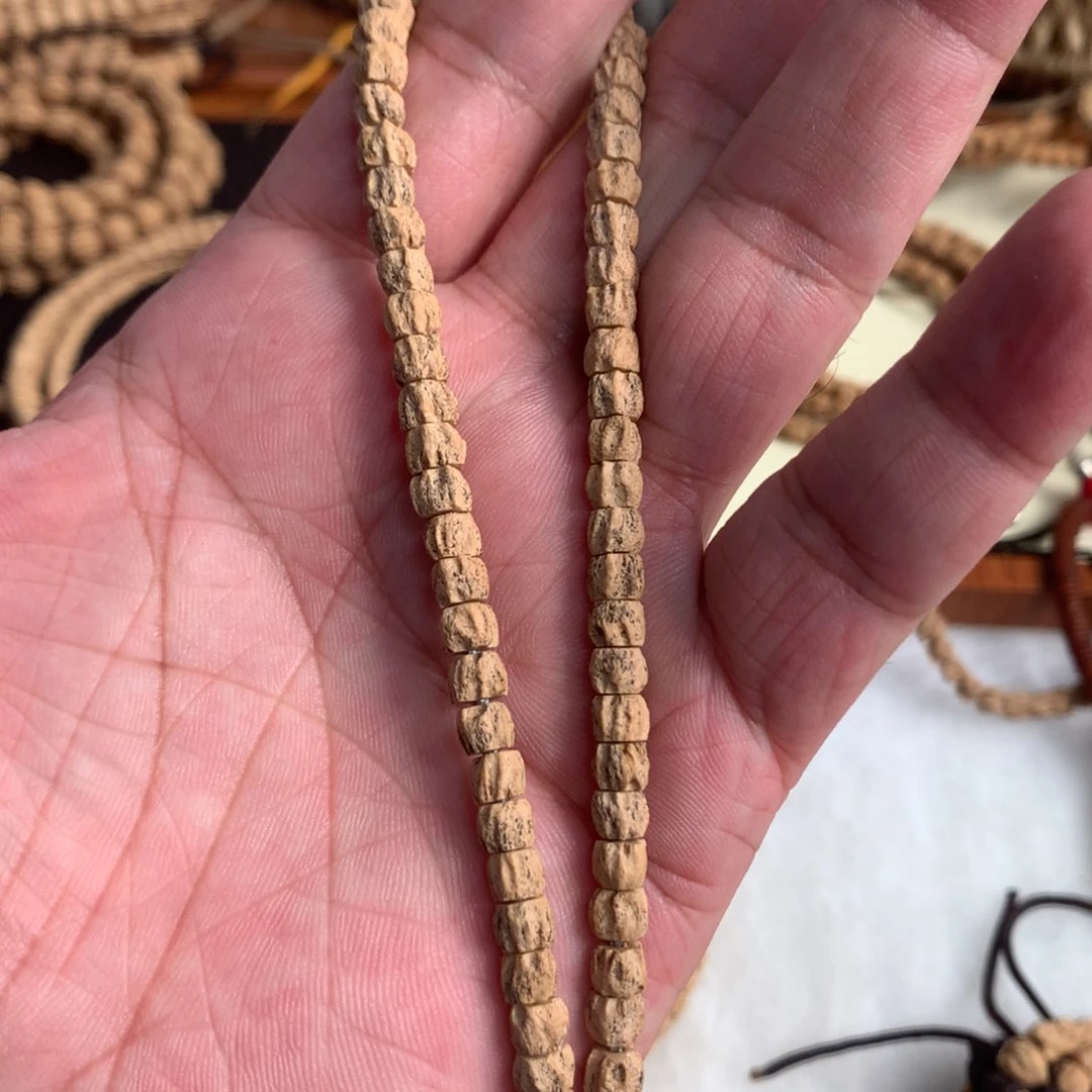 柏香籽/百香籽吊坠