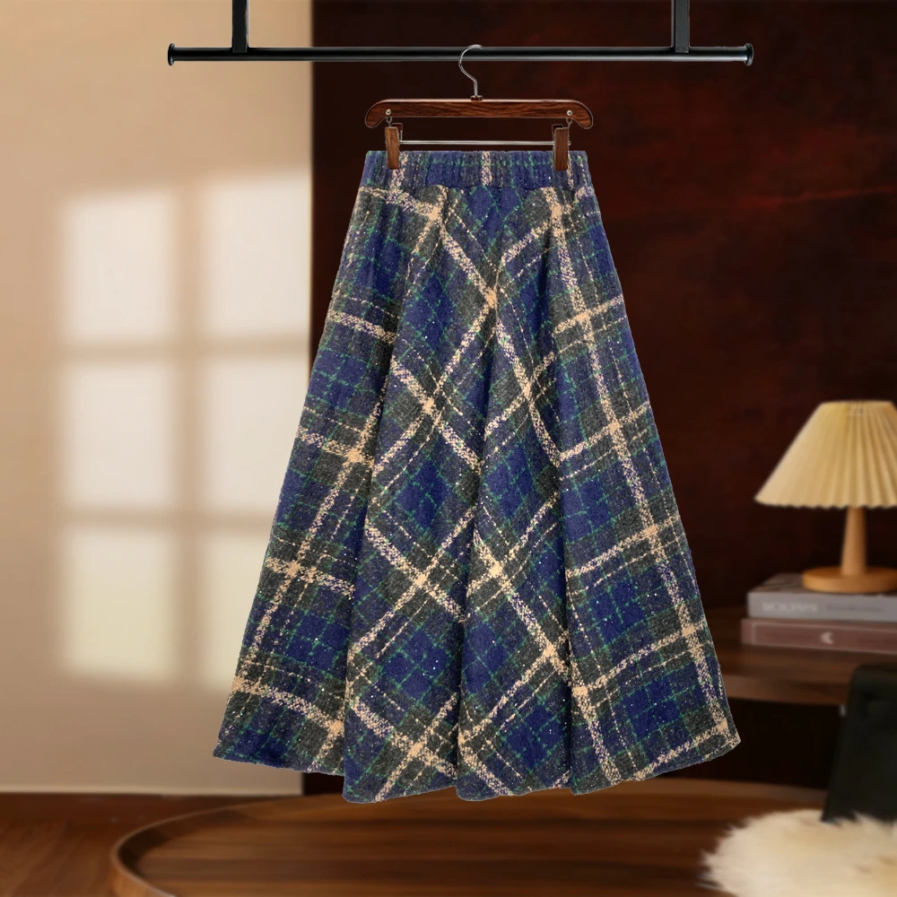 【宝儿姐】2025秋冬经典格纹洒银半身裙高腰设计显瘦显优雅D8170