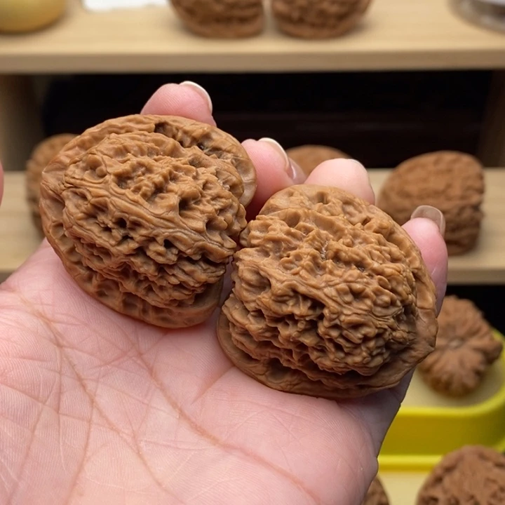 吊坠文玩核桃胤*正三角全家福毕业38尺