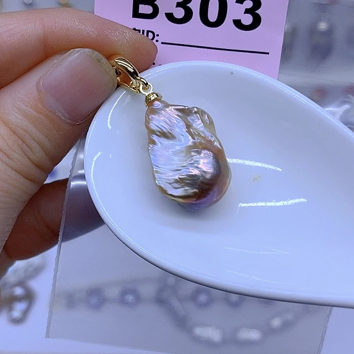 颈饰未镶嵌淡水珍珠