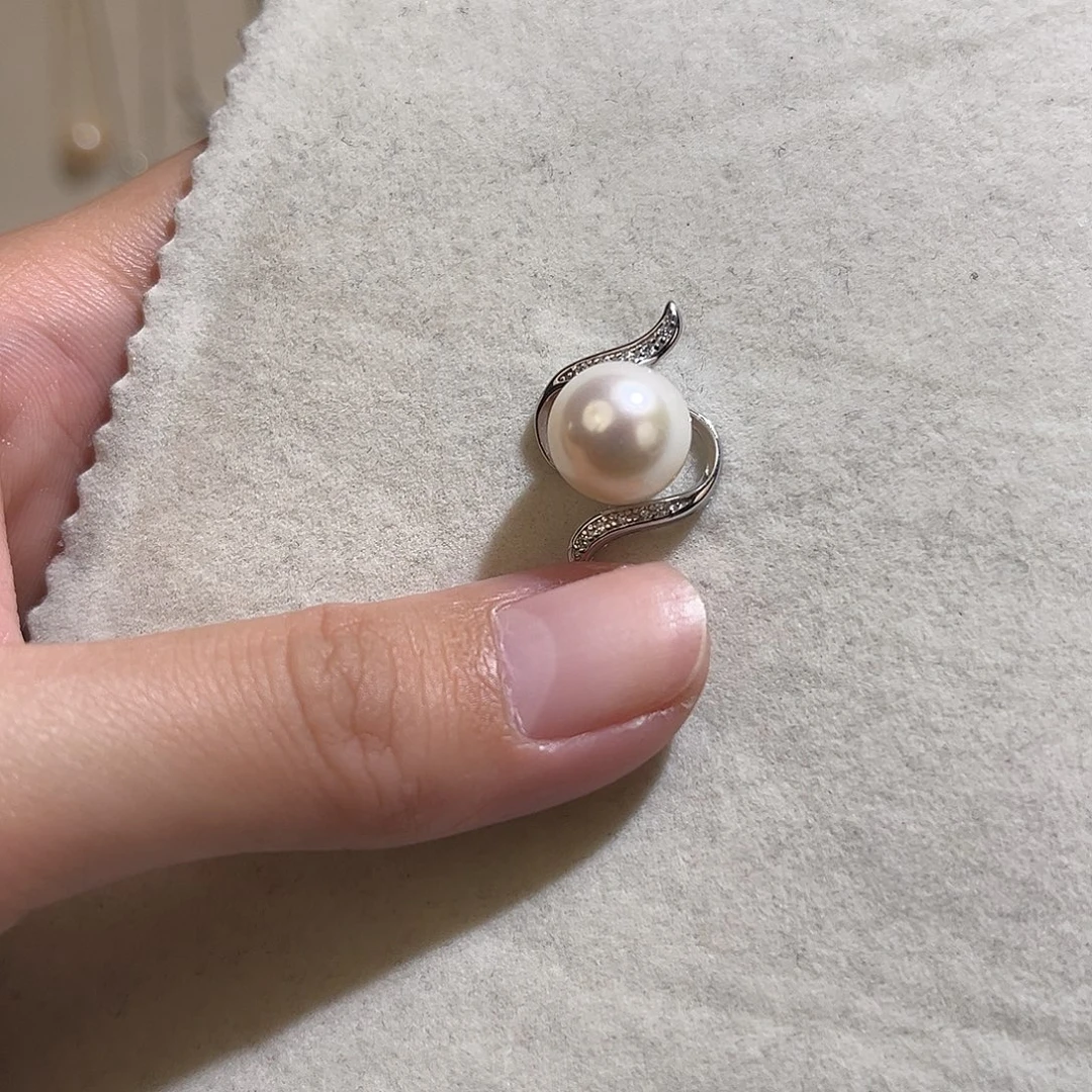 淡水珍珠银S925镶嵌颈饰