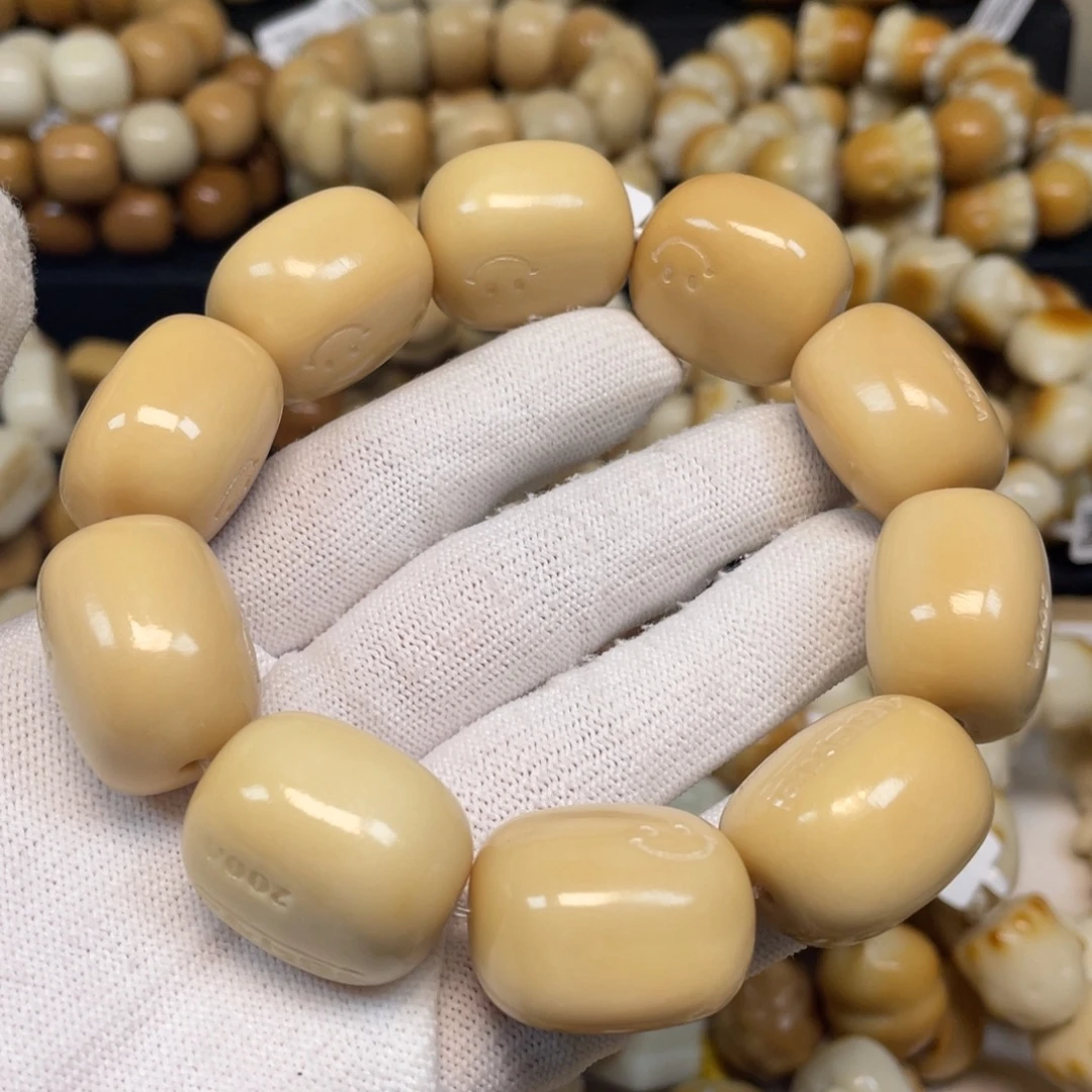 菩提根/象牙果手串113风化橡皮瑕疵