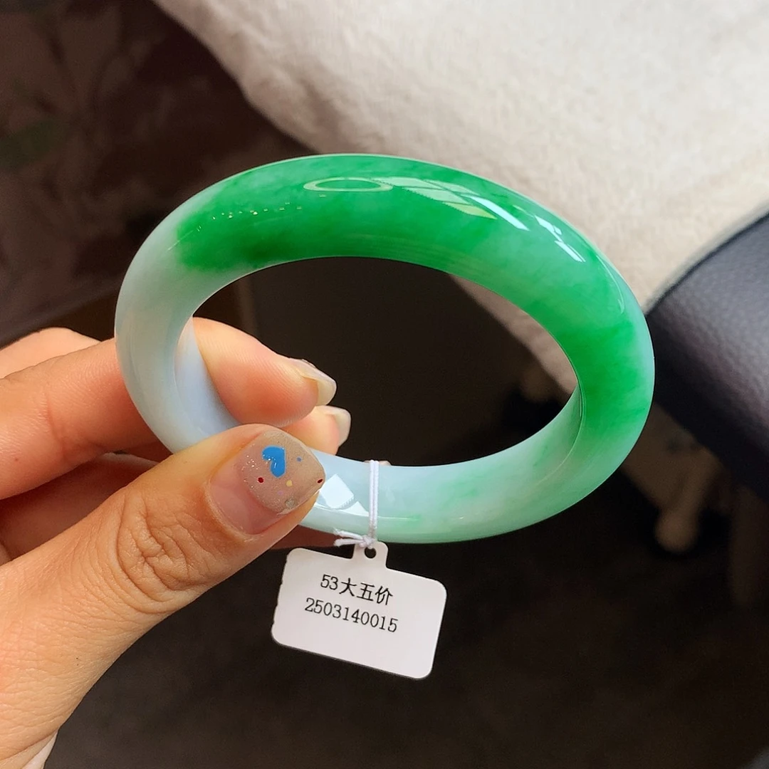 未镶嵌手镯翡翠53白底青正圈