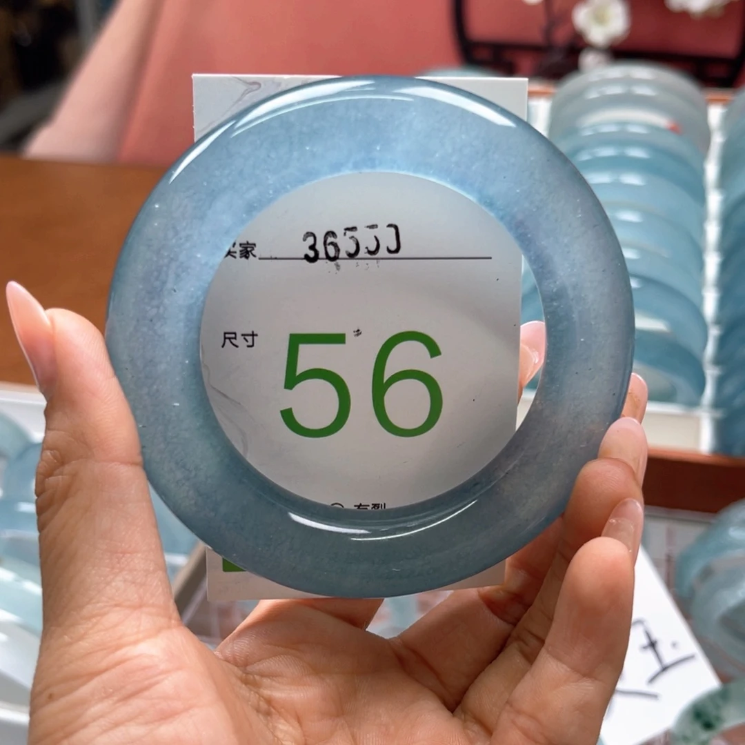 Y***e石英岩玉手镯未镶嵌