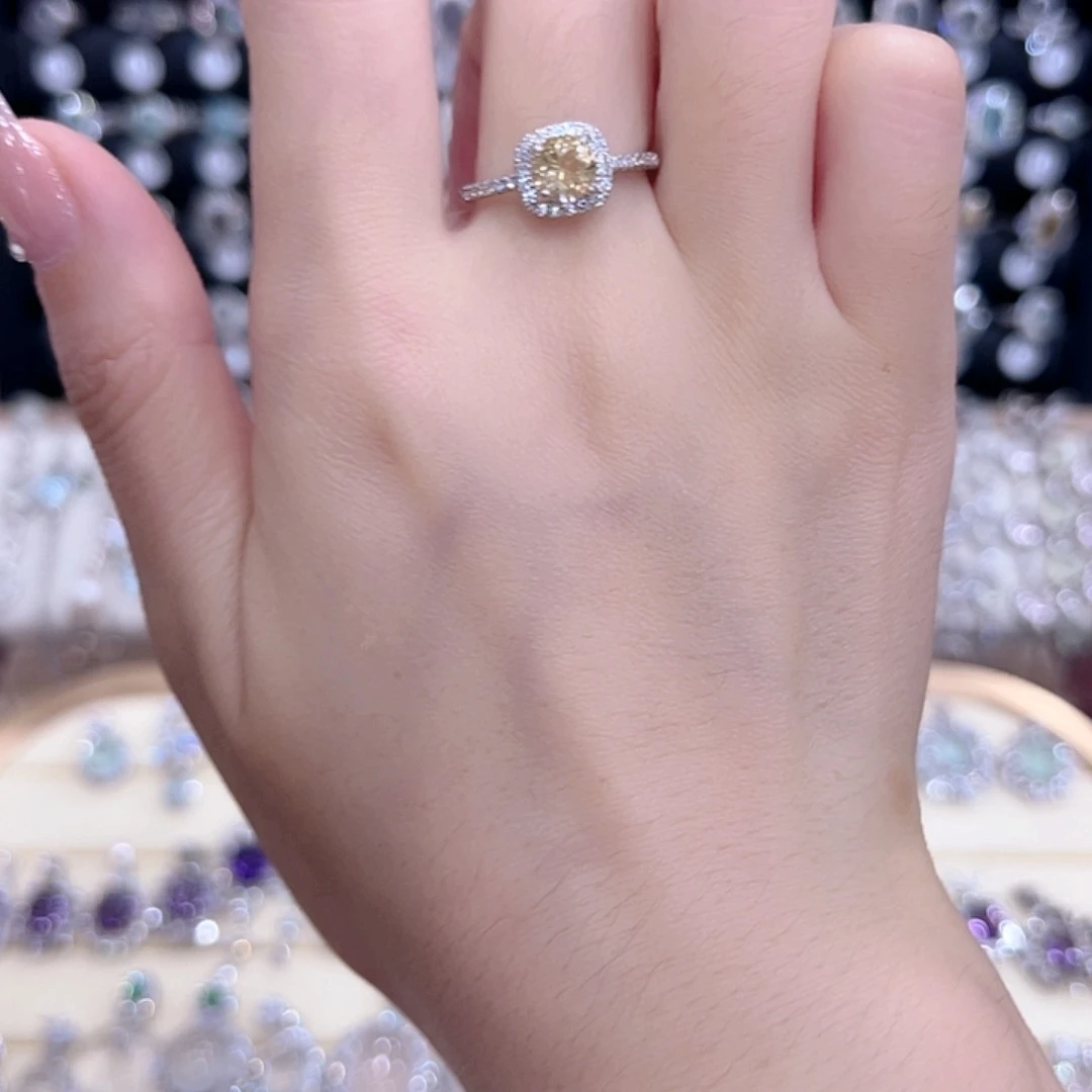 银S925镶嵌水晶戒指